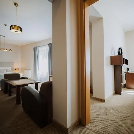 Rokoko Hotell 3*
